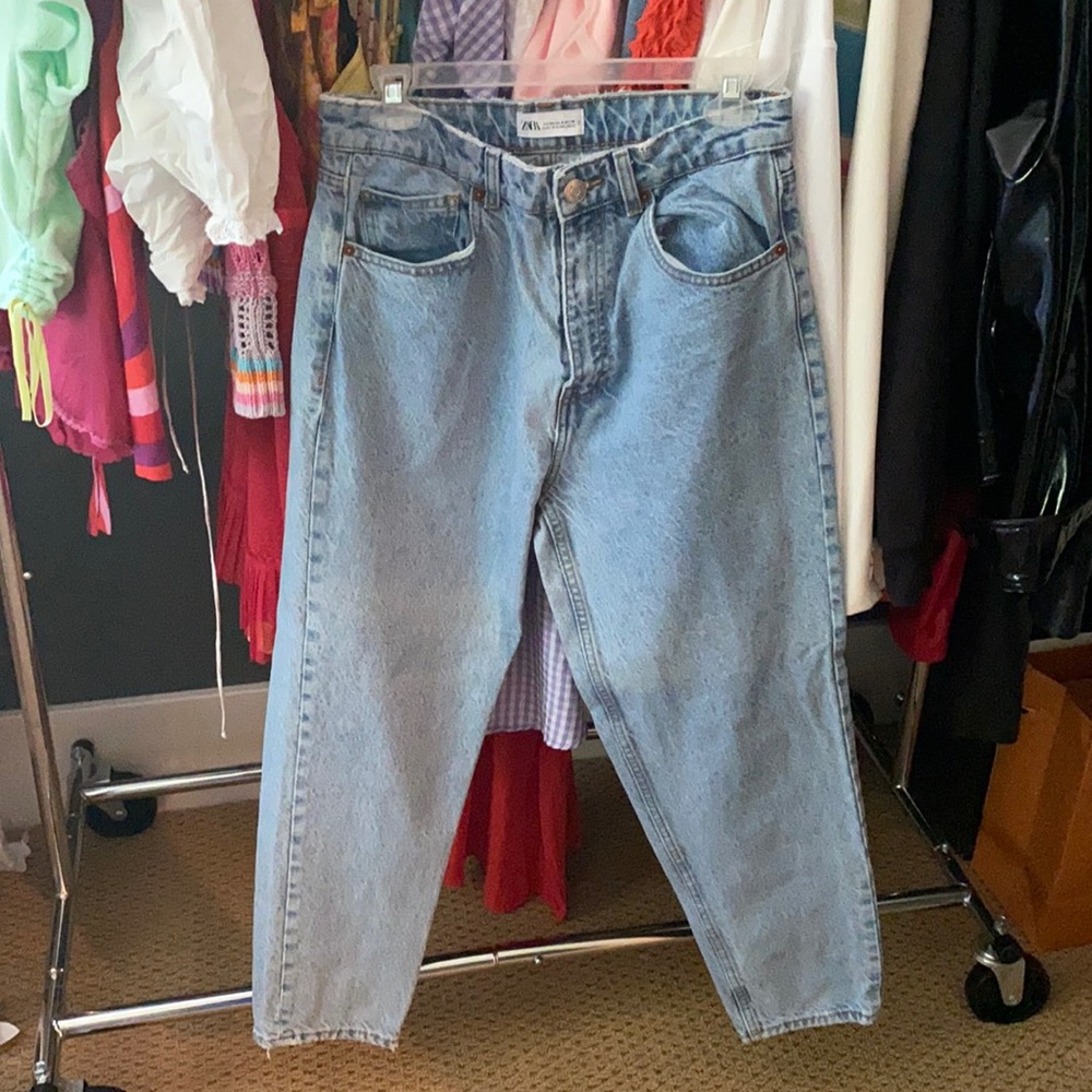 Zara Light Wash Mom Jeans